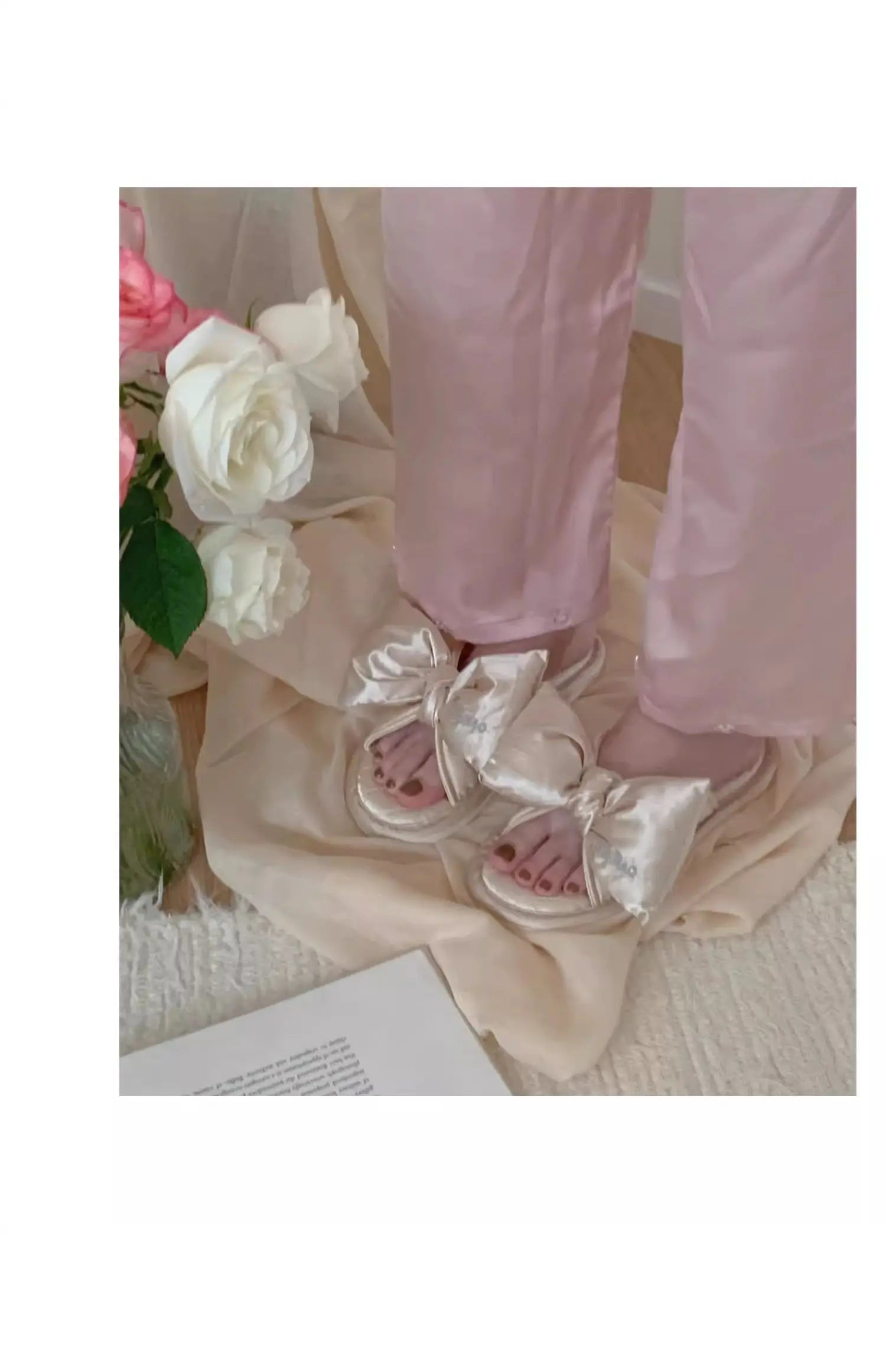Anti-Slip Casual Faion Ladies Silk Surface slippers