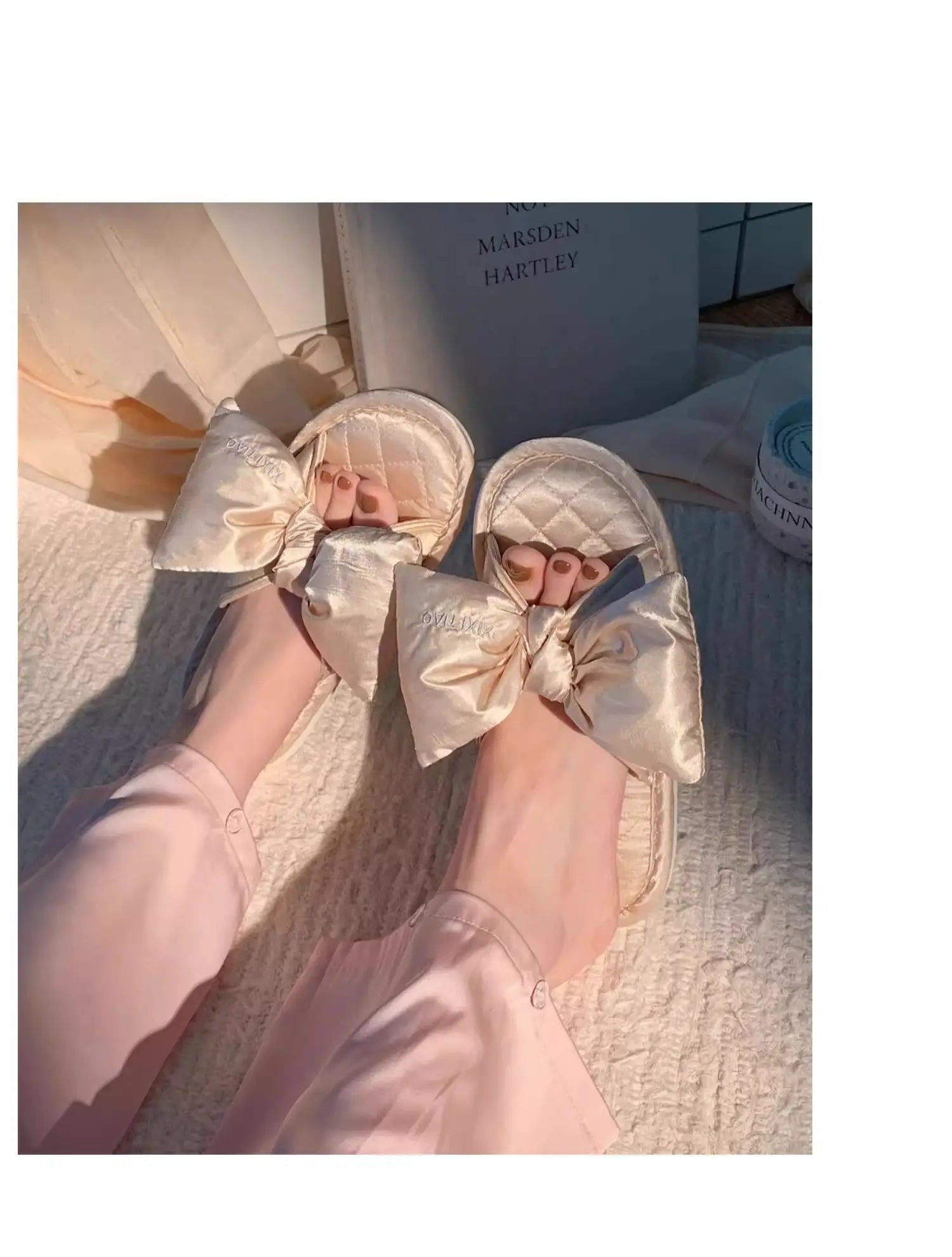 Anti-Slip Casual Faion Ladies Silk Surface slippers