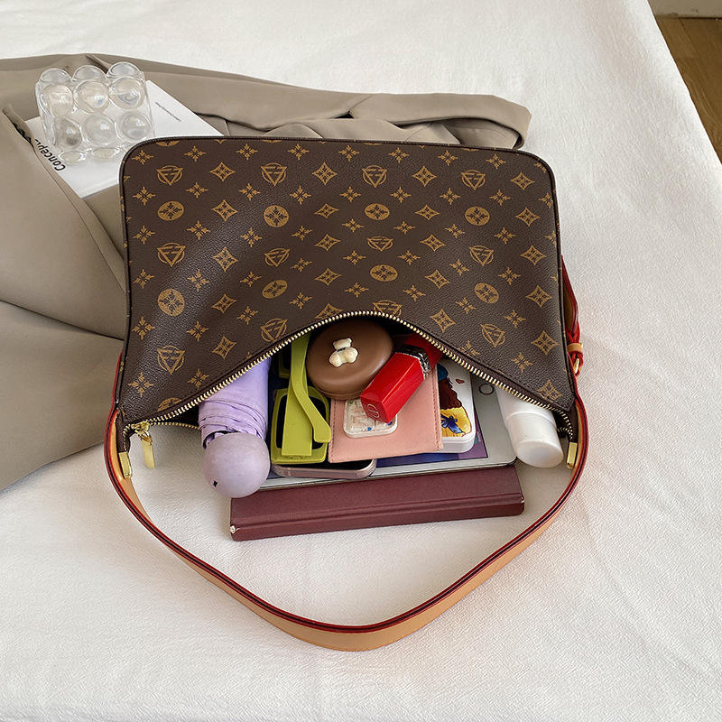 Luxury Leather Women's Shoulder Handbag