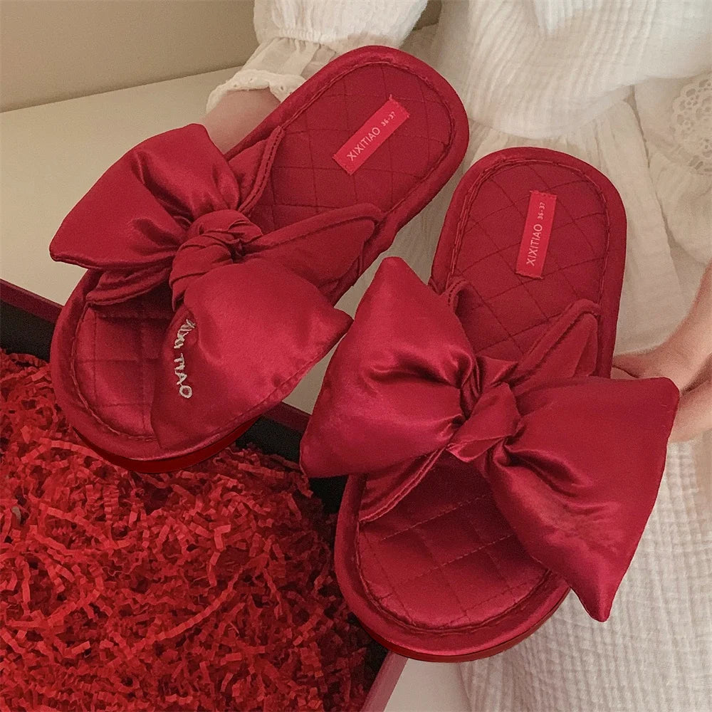 Anti-Slip Casual Faion Ladies Silk Surface slippers